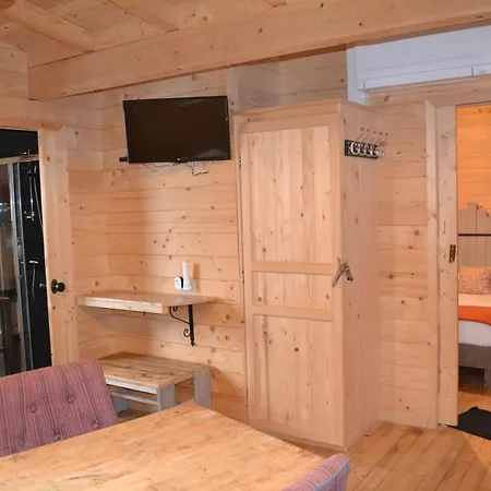 Les Cabanes Dans Les Bois Logis Hotel Villedubert Exterior photo