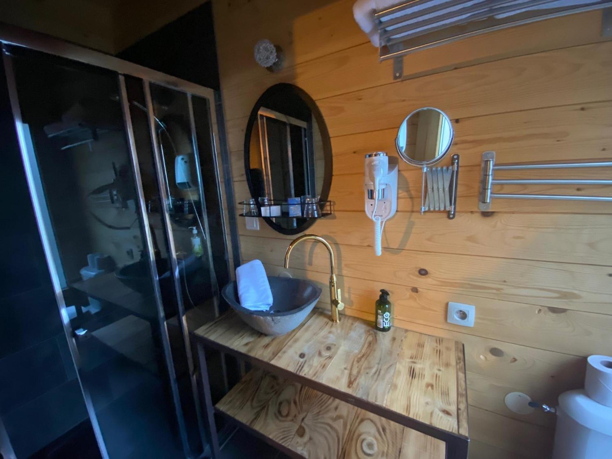 Hotel Les Dans Les Bois Villedubert