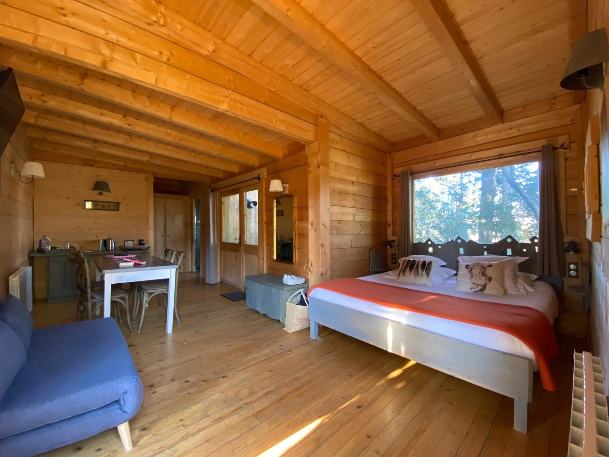 Les Dans Les Bois 3* Villedubert