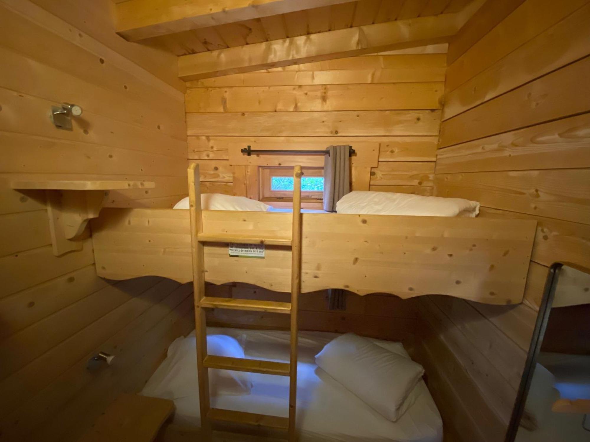 Les Dans Les Bois Logis Hotel 3*